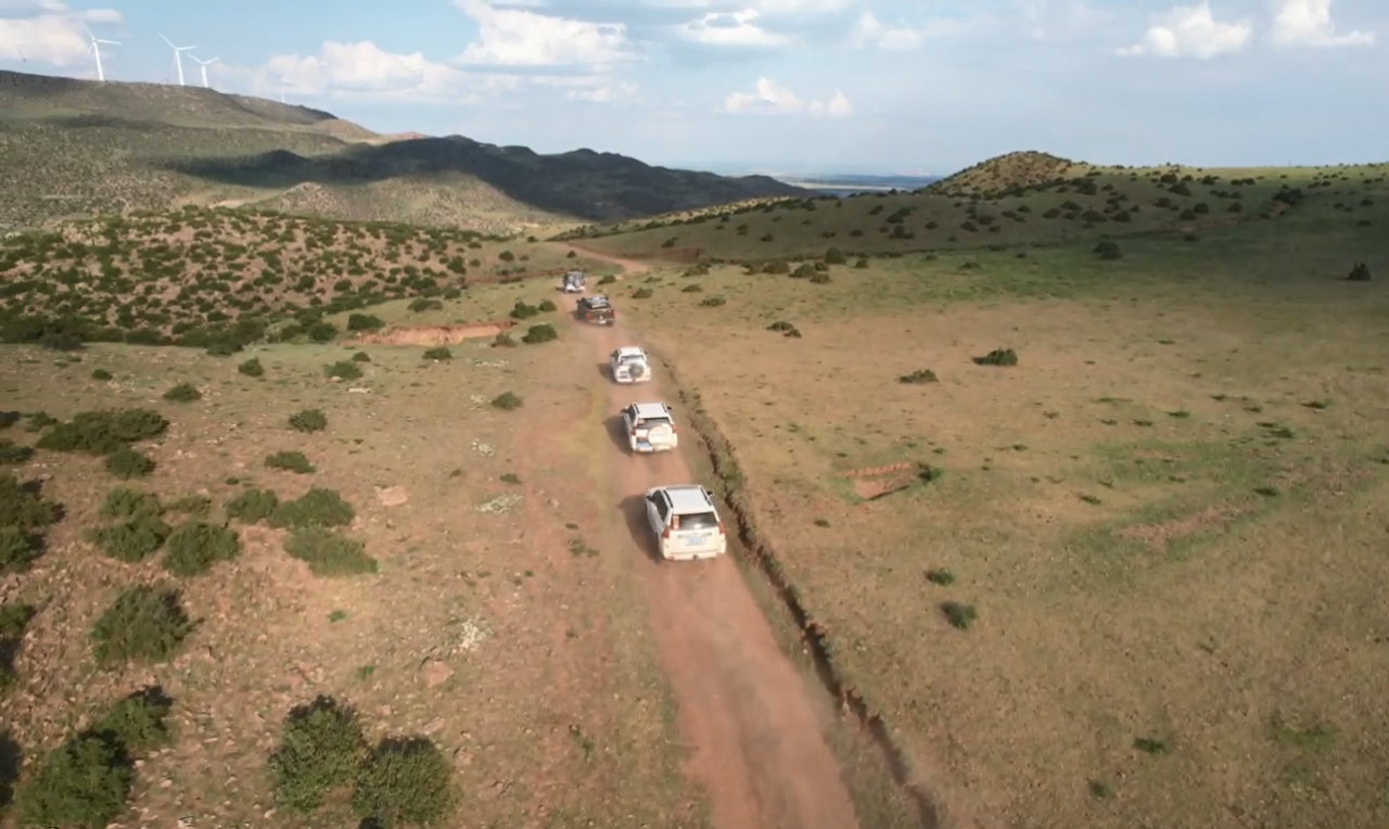  北京出发乌兰擦布4日自驾游：乌兰哈达火山-辉腾锡勒草原穿越-黄花沟漫游-金石山-涝利海草原-草原天路