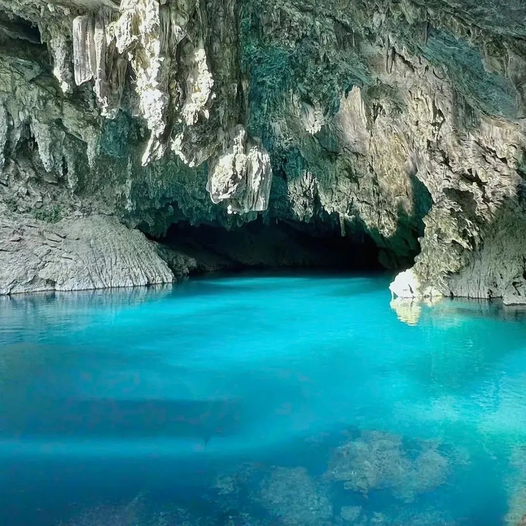 重庆出发贵州4日自驾游：【罗甸果冻海】贵阳夜郎谷-罗甸大小井-神泉谷-夜游黄果树-贵阳白宫-甲秀楼4日游