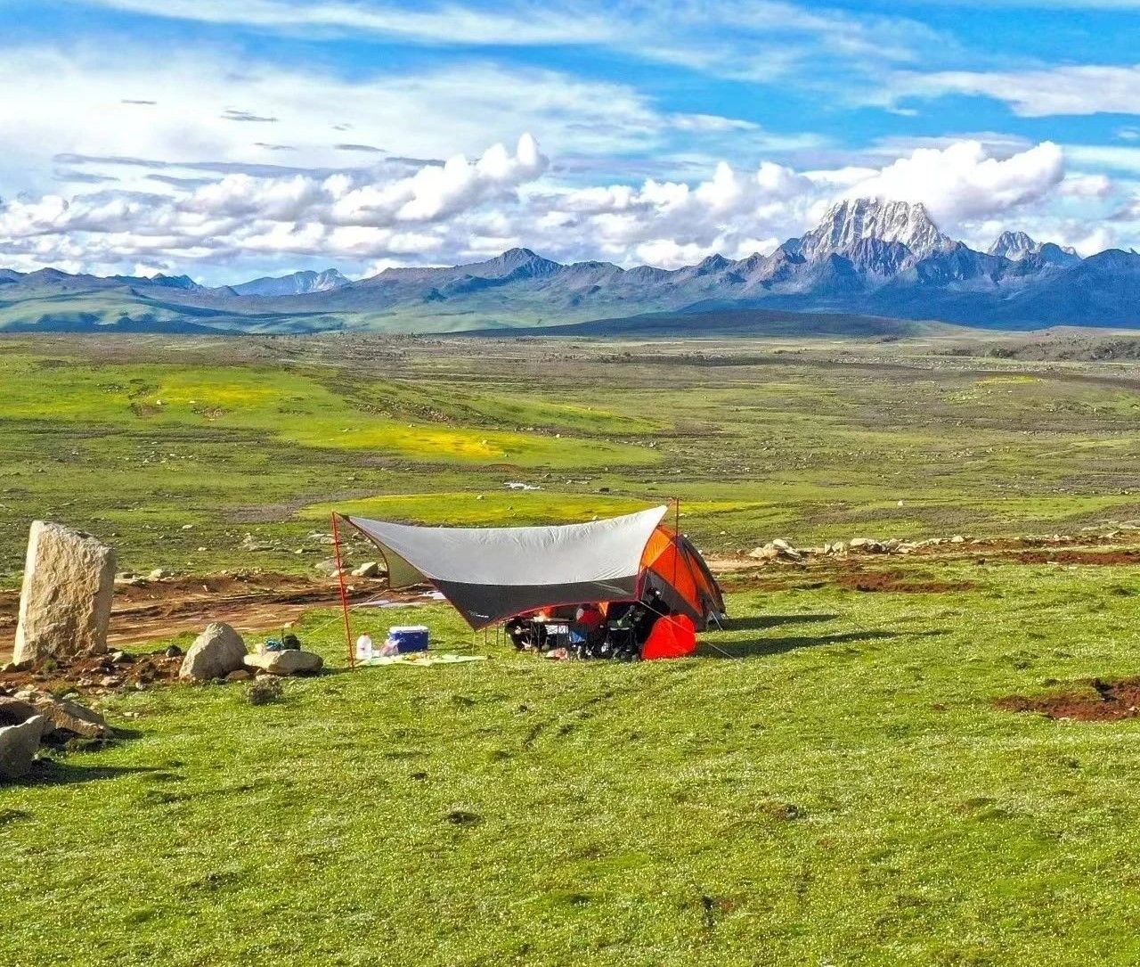 湖北出发川西大环线12日自驾游：鱼子西-四姑娘山-墨石公园-稻城亚丁-佛国色达全景川西12日游