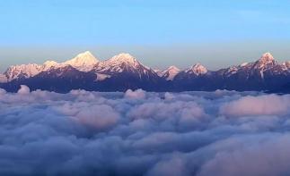 重庆出发川西牛背山3日自驾游：仰望贡嘎云海-邂逅绝美星河-眉山水街3日自驾-推荐