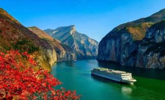 武汉出发重庆4日自驾游：白帝城-瞿塘峡-文峰-巫山神女天路-小三峡船游4日游-推荐