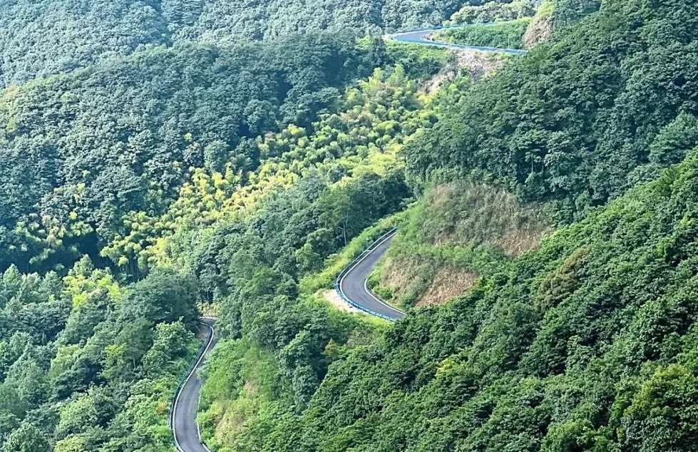 常州出发浙江杭州2日自驾游：踏萧山天路险，拾梦海宁古城，遇南北湖秋色赏秋自驾2日游