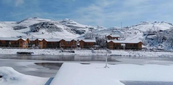 昆明出发滇东北昭通6日自驾游：【金沙问道】超级工程白鹤滩水电站-昭通古城-云上马楠-金沙画廊-向家坝自驾游