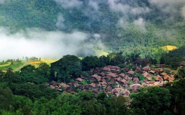 宜宾出发云南滇西7日自驾游：云南冷门新线中缅边境沧源-翁丁-西盟边境民俗风情穿越7日游