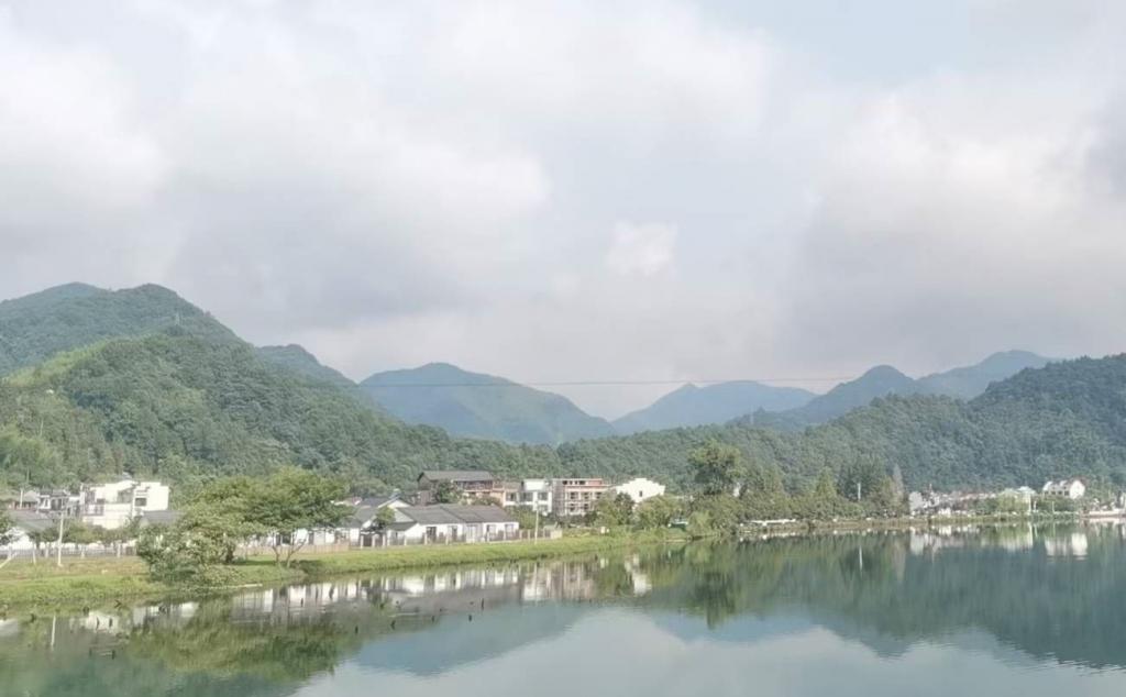 常州出发安徽皖南川藏线2日自驾游：皖南杀猪宴-点燃篝火夜-探寻黄田古村落自驾2日游