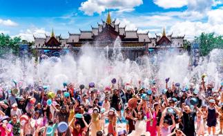 安徽出发云南13日自驾游：【彩云之南】罗平-普者黑-坝美-元阳-西双版纳-昆明-东川红土地13日游-推荐