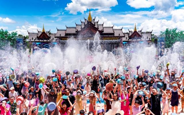 安徽出发云南13日自驾游：【彩云之南】罗平-普者黑-坝美-元阳-西双版纳-昆明-东川红土地13日游