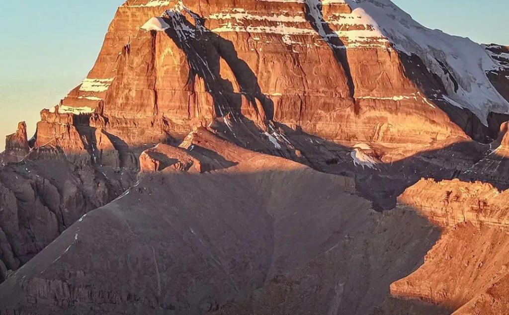 拉萨集结G219新藏线13日自驾游：【神山羌塘】拉萨-珠峰-吉隆沟-冈仁波齐马年转山-喀什13日游