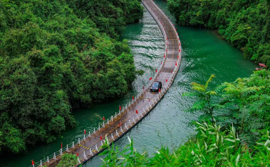 重庆出发周边湖北恩施3日自驾游：仙山贡水湖北之旅，漫天银河照进现实世界3天2晚游
