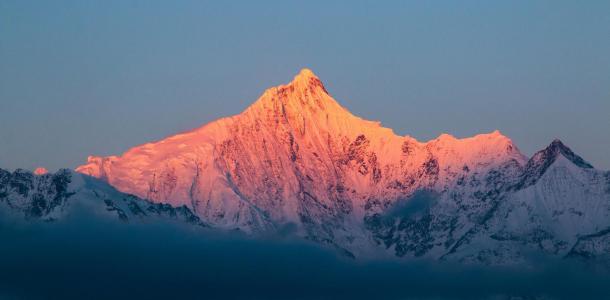暑假全国出发秘境滇西8日自驾游：丽江古城·香格里拉·南极洛·泸沽湖·轻奢旅拍落地自驾游（含自驾游