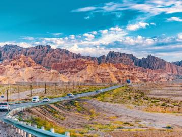 乌鲁木齐集合经典北疆+绝美伊犁环线11日自驾游：喀纳斯-那拉提-巴音布鲁克-独库全段-天山神秘大峡谷