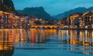 四川出发贵州6日自驾游：荔波小七孔-西江千户苗寨-肇兴侗寨-镇远古城6日自驾游-推荐