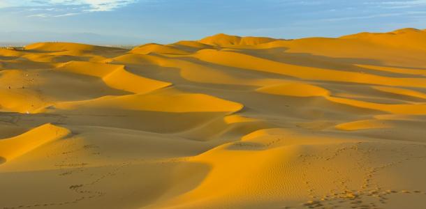 乌鲁木齐集合秋季南疆11日自驾：塔里木胡杨林-沙雅胡杨公路-喀什-帕米尔盘龙古道11日自驾游