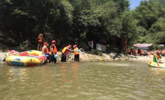 安徽合肥周边2日自驾游：霍山大峡谷漂流-白云峡瀑布群避暑清凉2日六安霍山自驾游-推荐