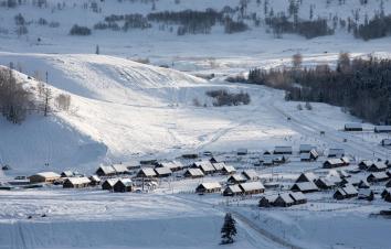 全国出发乌鲁木齐集合：喀纳斯丨禾木丨赛里木湖丨9日落地自驾游-游推荐
