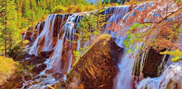 重庆出发川西4日自驾游：【九寨黄龙】九寨沟-黄龙-川主寺-松潘古城4日自驾自驾游