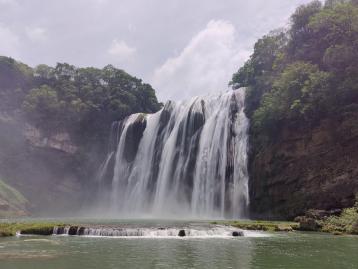 广东去贵州自驾游：黄果树瀑布-西江千户苗寨-荔波小七孔-兴义大峡谷7日自驾游