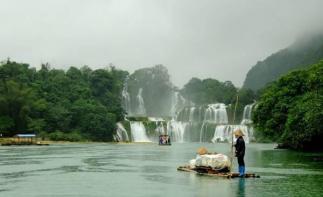 春节广西中越边境5日自驾游：百色巴马长寿村-延边公路-德天瀑布5日自驾游-推荐