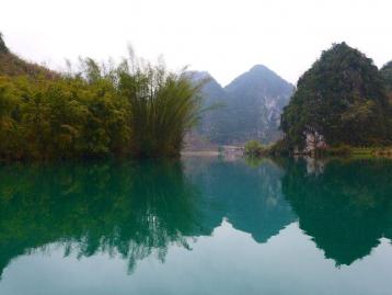 广西中越边境自驾游：巴马长寿村-德天大瀑布-通灵大峡谷-北海银滩7日游