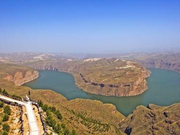 西安出发沿黄公路6日自驾游：沿黄公路-壶口瀑布-韩城党家村-黄河乾坤湾6日自驾游