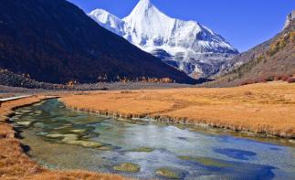 【金秋红叶】重庆出发稻城亚丁6日经典自驾：康定-新都桥-亚丁秋色摄影六日自驾-推荐