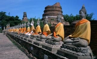 昆明出发老挝7日自驾游：磨憨-琅勃拉邦-万荣-磨丁7日东南亚跨境之旅-推荐