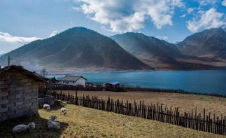 成都出发周边2日自驾游：孟获城-冶勒湖2日周末自驾游-推荐