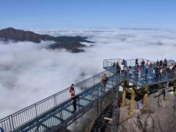 中山出发清远2日自驾游：南粤“小华山”连南金子山、油岭瑶寨、银杏林2天自驾