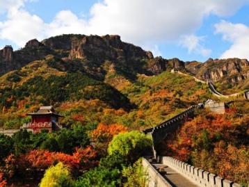 北京出发河北2日自驾游：黄崖关赏秋，穿越十八弯，享五星阿尔卡迪亚住宿2日自驾