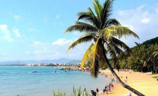 海口集合海南6日落地自驾游：石头公园-千年古盐田-三亚海湾-享海鲜大餐6日游-推荐