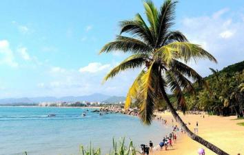 海口集合海南6日落地自驾游：石头公园-千年古盐田-三亚海湾-享海鲜大餐6日游-游推荐