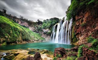 广东出发贵州7日自驾游：黄果树瀑布-马岭河-千户苗寨-荔波小七孔7日休闲自驾游-推荐