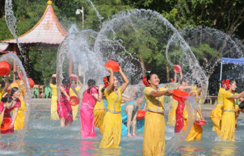 重庆出发西双版纳7日特色自驾游：西双版纳-抚仙湖-勐泐大佛寺-傣族园7日自驾游-游推荐