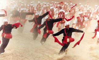 山东出发到晋陕5日自驾游：平遥古城-壶口瀑布-羚羊谷-乾坤湾5日自驾游-推荐