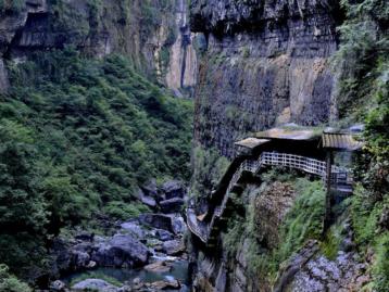 北京出发湖北8日自驾游：屈原故里、三峡大坝、恩施大峡谷、蝴蝶崖8日自驾游