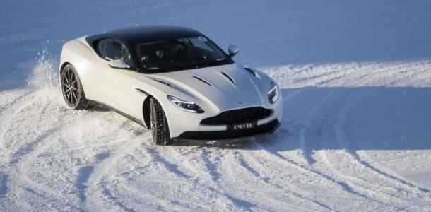 北京出发内蒙冬捕玩雪2日自驾游：察尔湖观冬捕、休闲娱乐、重返儿时记忆自驾游