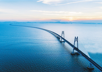 成都出发广东广西12日自驾：港珠澳大桥-巽寮湾-肇兴侗寨-小七孔12日