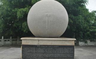 成都出发中越边境9日自驾游：S235沿边公路-德天瀑布-普者黑-越南芒街9日小众路线-推荐