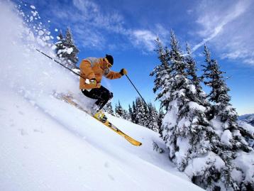 长沙出发湖北神农架5日自驾游：探秘神农架-问道武当山-冬季滑雪5日游