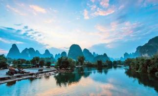 成都出发广西边境7日自驾游：桂林山水-靖西鹅泉-德天瀑布7日中越边境游-推荐