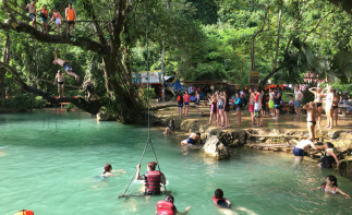 磨憨出发老挝7日自驾游：万荣-琅勃拉邦-光西瀑布-香通寺泼水节7日自驾游-推荐