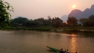 磨憨集合7日自驾老挝：琅勃拉邦-万荣-南松河7日东南亚跨境自驾-推荐