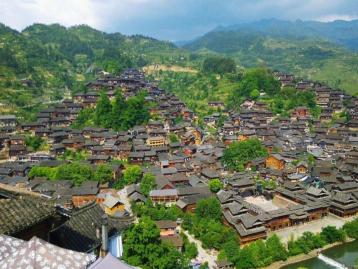 贵阳集合9日黔西南落地自驾：镇远古镇-西江千户苗寨-梵净山-百里杜鹃9日多彩贵州自驾游