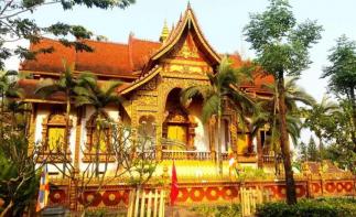 成都出发老挝7日自驾游：普西山-关西瀑布-琅勃拉邦老挝自驾游-推荐