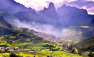 成都出发甘南7日自驾游：九曲黄河-纳摩峡大峡谷-扎尕那7日自驾游-推荐