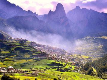 成都出发甘南7日自驾游：九曲黄河-纳摩峡大峡谷-扎尕那7日自驾游