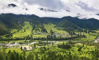 拉萨集合5日西藏拼车游：墨脱-波密-鲁朗-加查5日拼车自驾西藏-推荐