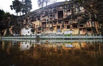 西安出发四川巴中3日自驾游：米仓山-南龛石窟-诺水河3日休闲民俗体验自驾-游推荐