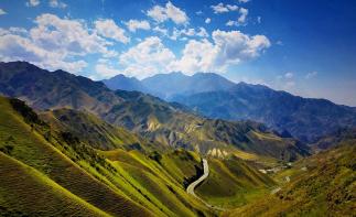 乌鲁木齐出发北疆+独库13日落地自驾游：可可托海—喀纳斯—禾木—独库公路13日自驾游-推荐