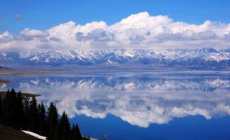 乌鲁木齐出发北疆全景大环线13日落地自驾游：喀纳斯—赛里木湖—喀拉峻大草原—葡萄沟13日自驾游-推荐